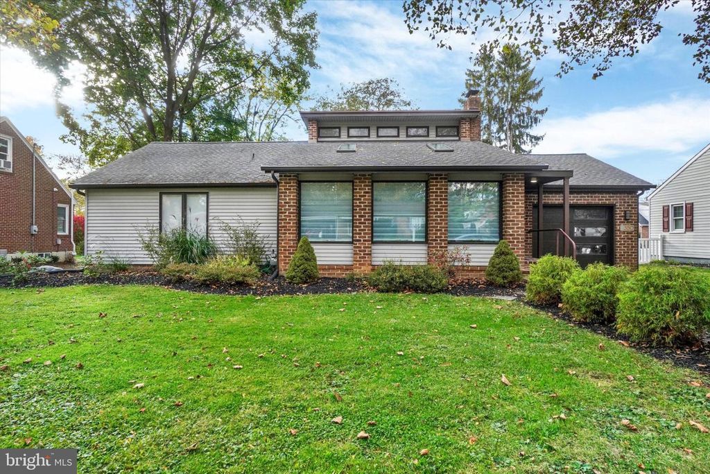 350 S ROYAL ST, York, PA 17402