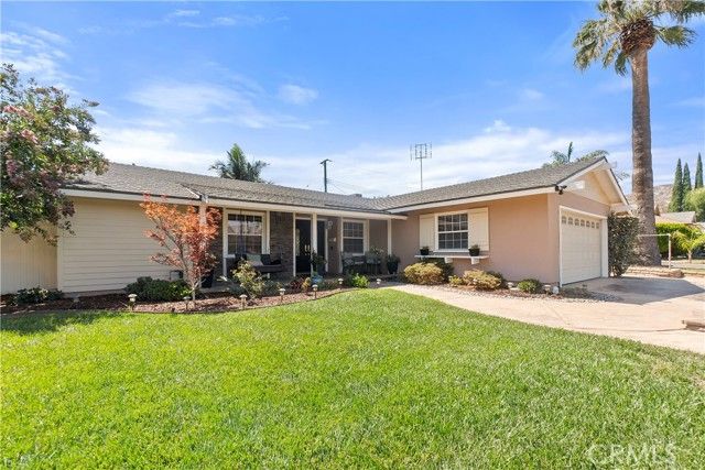 5220 Marengo Ct., Riverside, CA 92505