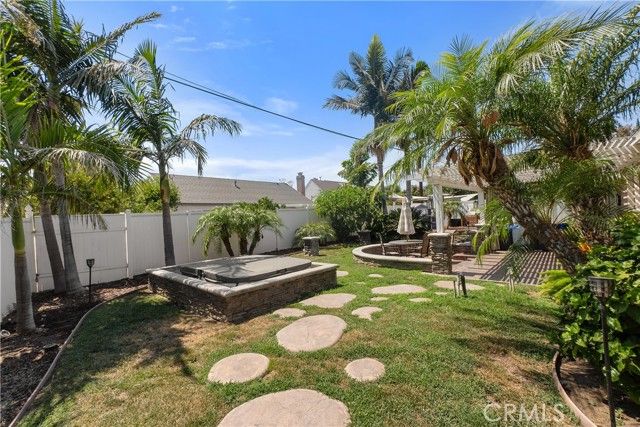 5220 Marengo Ct., Riverside, CA 92505