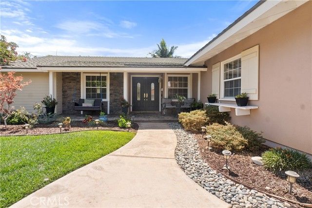 5220 Marengo Ct., Riverside, CA 92505