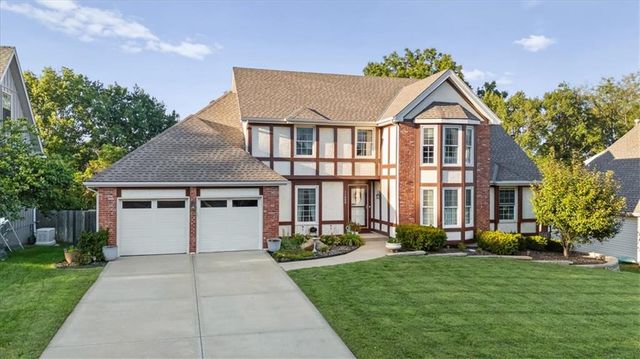 11600 W 109TH Street, Overland Park, KS 66210