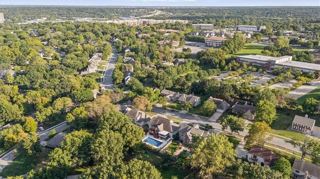 11600 W 109TH Street, Overland Park, KS 66210