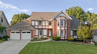 11600 W 109TH Street, Overland Park, KS 66210