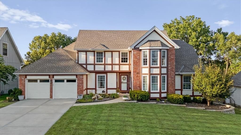 11600 W 109TH Street, Overland Park, KS 66210