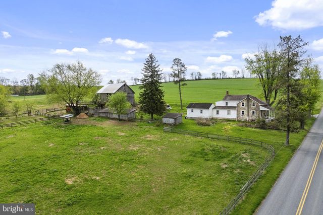 749 HILLDALE RD, Holtwood, PA 17532