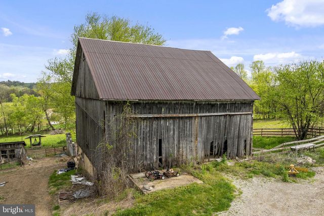 749 HILLDALE RD, Holtwood, PA 17532