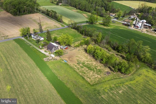 749 HILLDALE RD, Holtwood, PA 17532