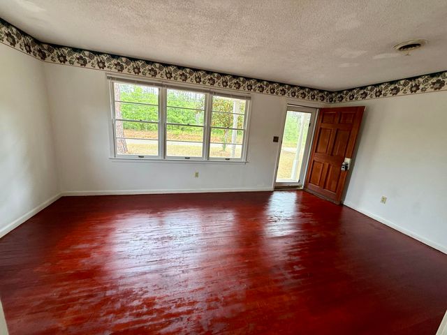 517 Winningham Road, Orangeburg, SC 29118