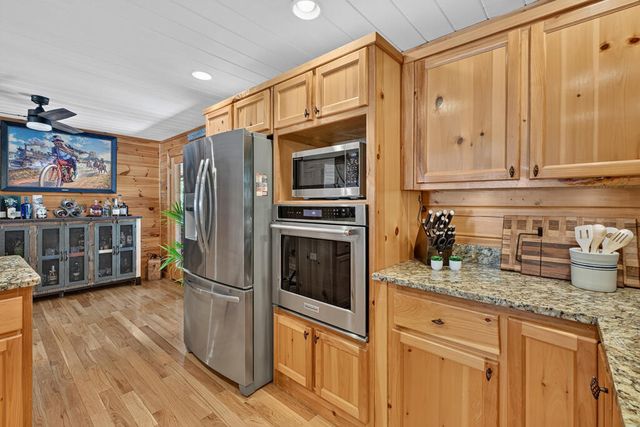 303 Major Ridge Road, Blue Ridge, GA 30513