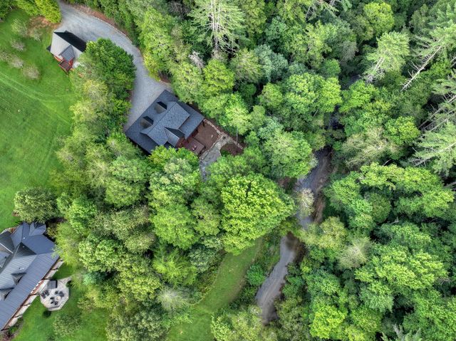 303 Major Ridge Road, Blue Ridge, GA 30513