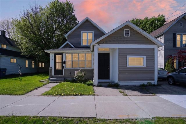 226 Ann Street, Grand Rapids, MI 49505