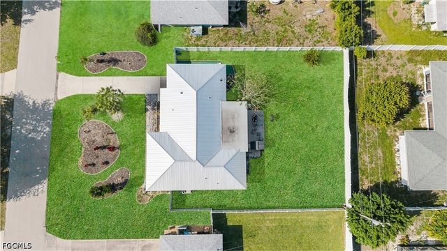 2627 SE 18th PL, Cape Coral, FL 33904