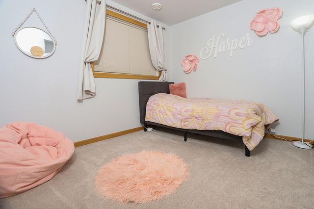 6088 23rd Street S, Fargo, ND 58104