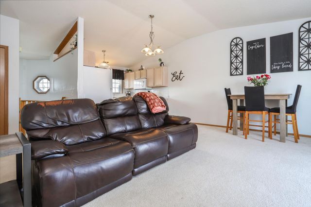 6088 23rd Street S, Fargo, ND 58104