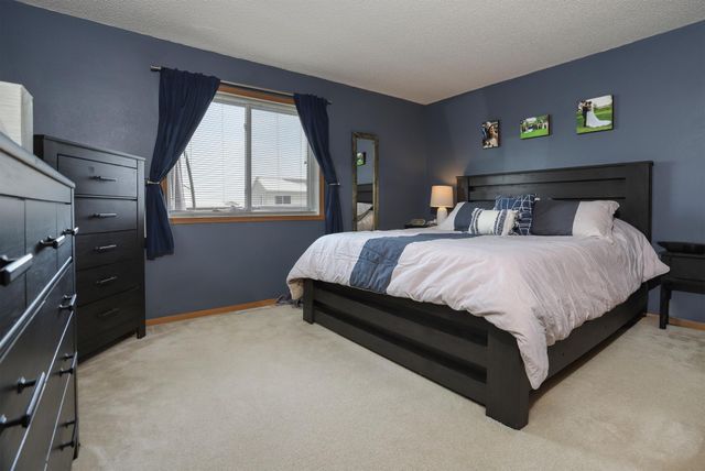 6088 23rd Street S, Fargo, ND 58104