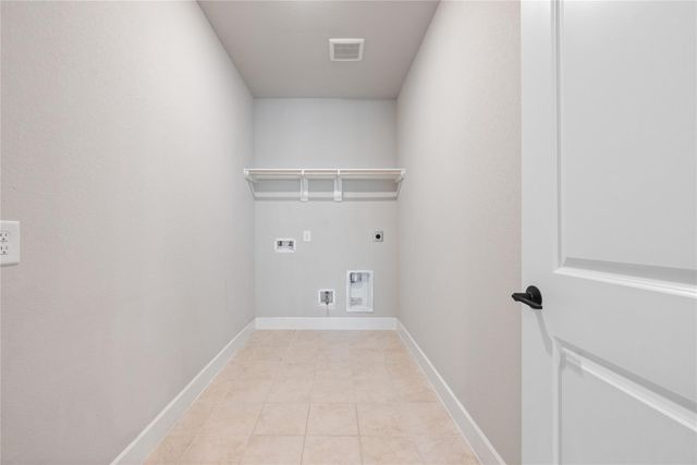 103 E Christine Manor Drive, Montgomery, TX 77316
