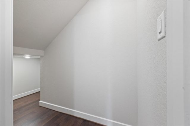 103 E Christine Manor Drive, Montgomery, TX 77316