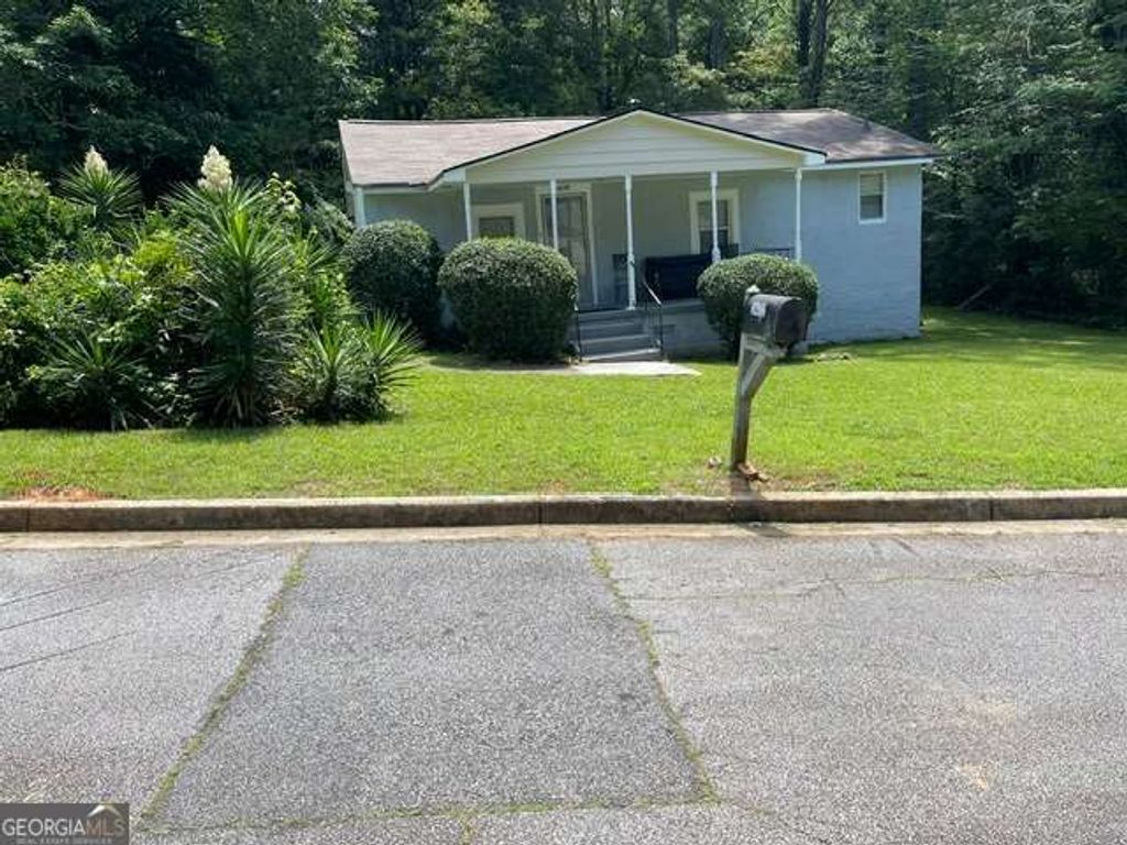 2472 Scruggs Drive, Lithonia, GA 30058