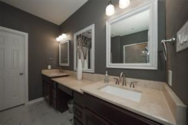 27511 Caldwell Sky Lane, Fulshear, TX 77441