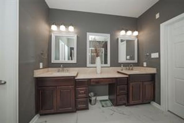 27511 Caldwell Sky Lane, Fulshear, TX 77441