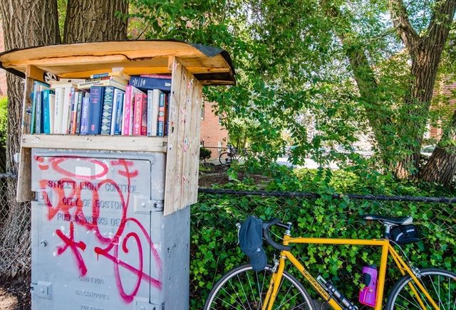 61 Montebello 2, Boston, MA 02130