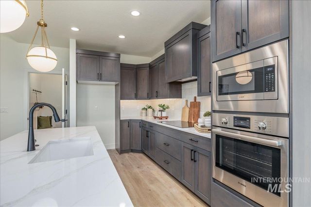 430 S Radiator Way, Boise, ID 83716