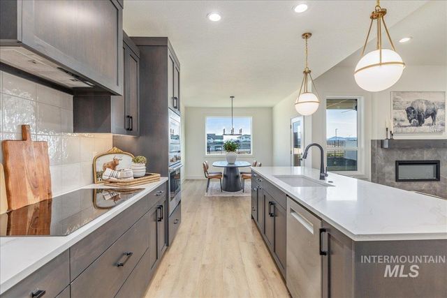 430 S Radiator Way, Boise, ID 83716