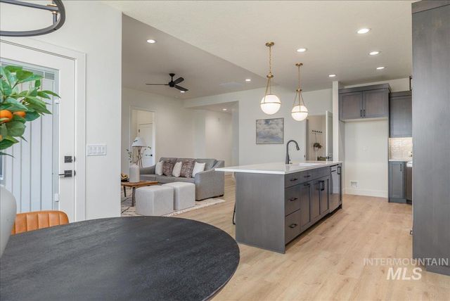 430 S Radiator Way, Boise, ID 83716