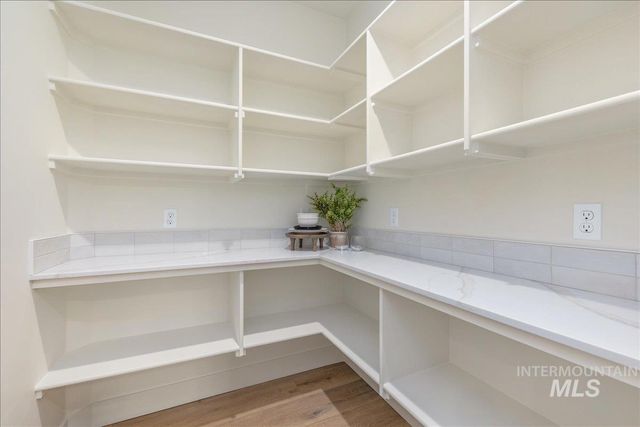 430 S Radiator Way, Boise, ID 83716