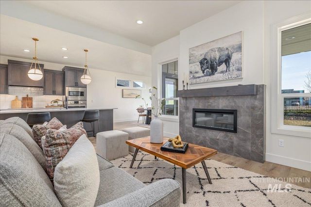 430 S Radiator Way, Boise, ID 83716