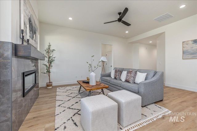 430 S Radiator Way, Boise, ID 83716