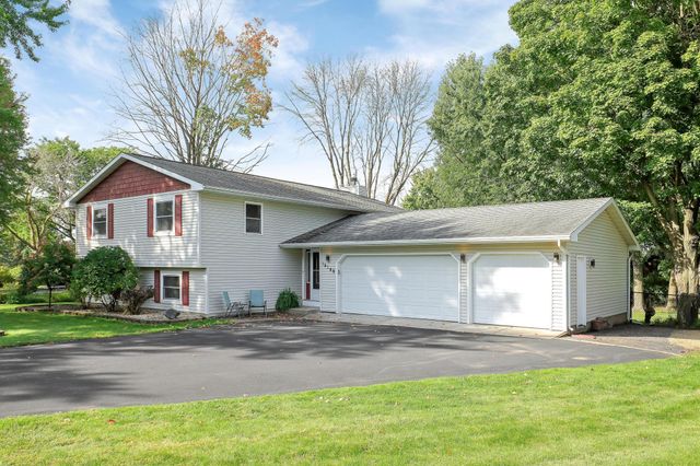 14149 Ash Circle NE, Prior Lake, MN 55372