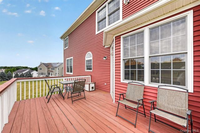 12 Brewster Court, Washingtonville, NY 10992