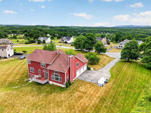 12 Brewster Court, Washingtonville, NY 10992