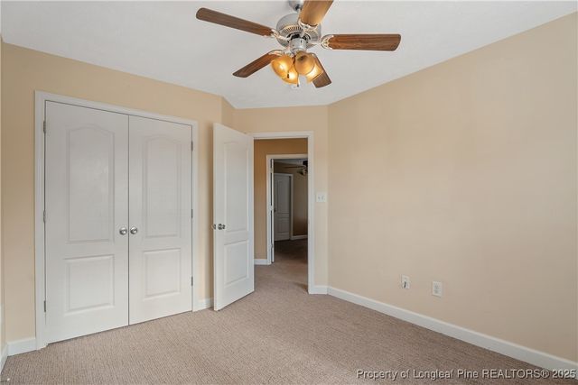 180 Barkley Court, Raeford, NC 28376