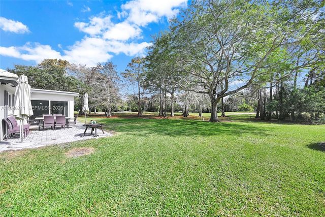 820 E Cypress Ln V-38, Pompano Beach, FL 33069