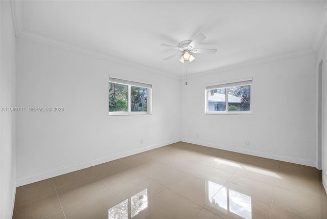 820 E Cypress Ln V-38, Pompano Beach, FL 33069