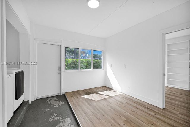 820 E Cypress Ln V-38, Pompano Beach, FL 33069