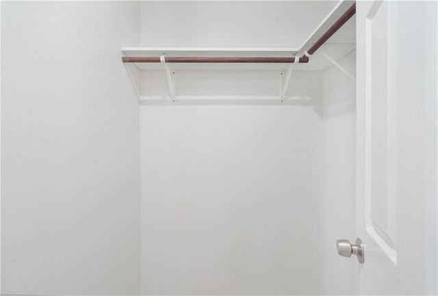 214 Lizzie ST A, Taylor, TX 76574