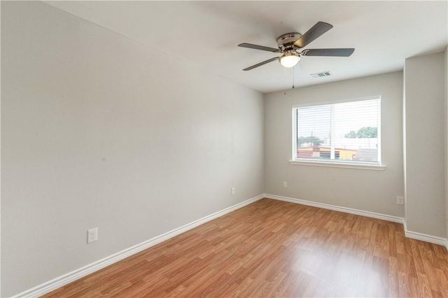 214 Lizzie ST A, Taylor, TX 76574