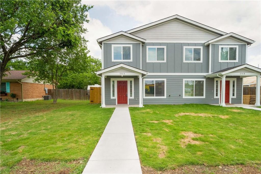 214 Lizzie ST A, Taylor, TX 76574
