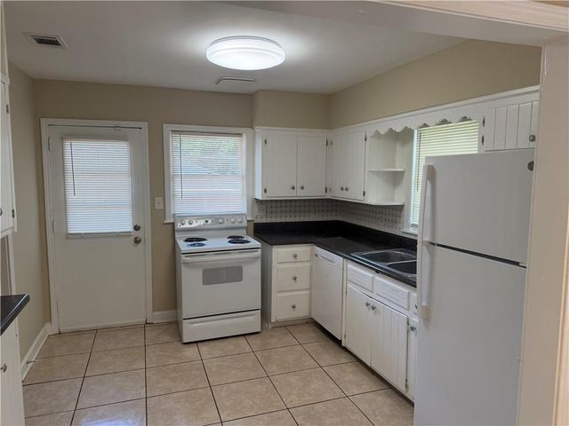 2298 Bryant Drive, East Point, GA 30344