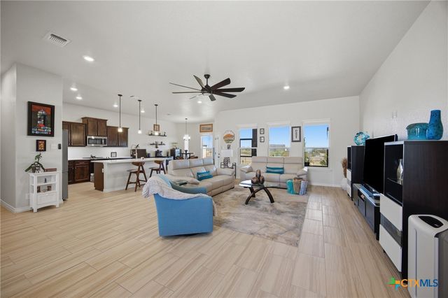 2520 Meadow Lark Drive, Killeen, TX 76542