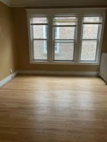 7521 S Yale Avenue, Chicago, IL 60620