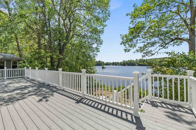 75 New Hampshire Drive, Webster, NH 03303