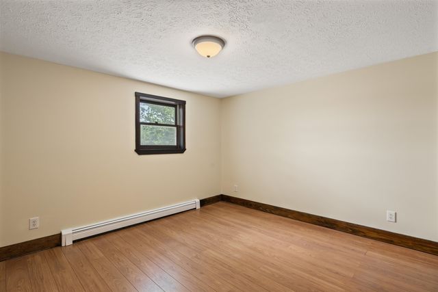 75 New Hampshire Drive, Webster, NH 03303