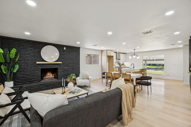 3115 Whirlaway Road, Dallas, TX 75229