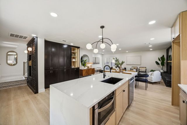 3115 Whirlaway Road, Dallas, TX 75229