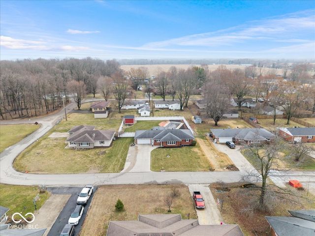 257 E 75th Street, Anderson, IN 46013