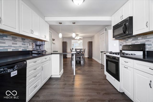 257 E 75th Street, Anderson, IN 46013